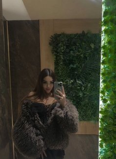 New Russian Lady - escort in Muscat Photo 2 of 4