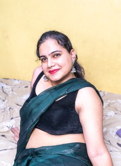 new Vennila shemale active cock&BObS - Acompañantes transexual in Chennai Photo 7 of 10