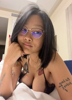 New Year ( leaving soon ) - escort in Okinawa Island Photo 14 of 14