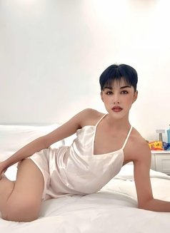 NewYoung ladyboy Thailand both - masseuse in Riyadh Photo 1 of 6