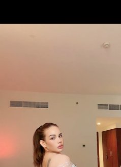 NewAommi🇹🇭lady - masseuse in Fujairah Photo 9 of 10