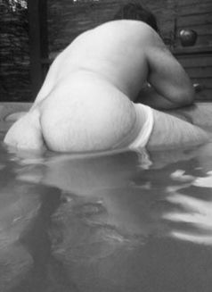 Newcastle Gay Massage - Male escort in Newcastle upon Tyne Photo 1 of 5