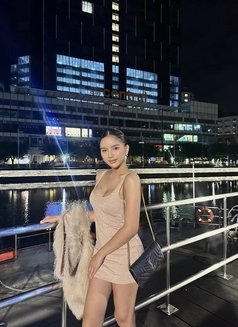 NEWEST GIRL IN TOWN (AVAILABLE NOW)🇸🇬 - puta in Singapore Photo 10 of 10