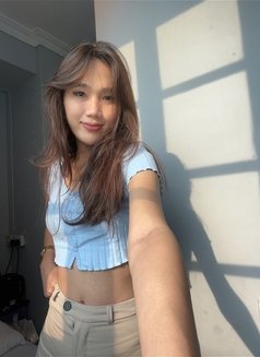 Newest girl only Camshow available - puta in Phuket Photo 17 of 20