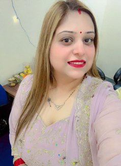 Newly Wedd Independent Somya - puta in Amritsar Photo 2 of 7