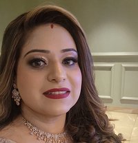 Newly Wedded Busty ( Aanchal🥰 - puta in Nagpur