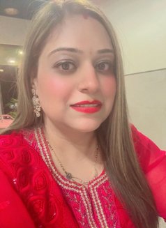 Newly Wedded🫦soumya - puta in Amritsar Photo 2 of 3