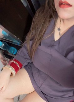 Newly Wedded🫦soumya - escort in Amritsar Photo 6 of 7