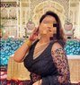 Bhabhi cam - puta in New Delhi Photo 1 of 2
