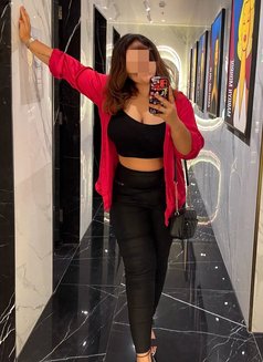 BBW for cam - escort in Hyderabad Photo 2 of 3