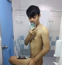 Newnes - Transsexual escort in Bangkok