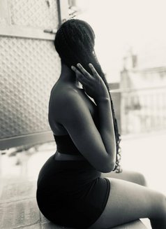 Neylad - escort in Pune Photo 5 of 7