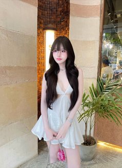 Lyly - puta in Gurgaon Photo 7 of 7