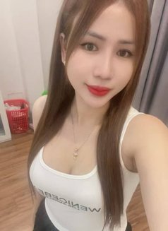 Ngocly - escort in Hanoi Photo 1 of 4