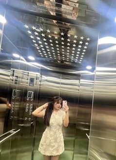 Ngoctrinh - puta in Hanoi Photo 2 of 6