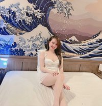 Như Quỳnh - puta in Hanoi