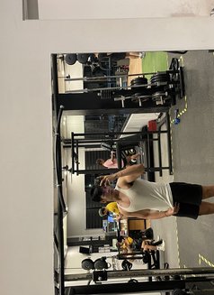 Nhate Tazor - Acompañante masculino in Manila Photo 9 of 10