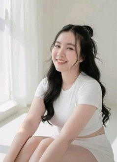 Nhi - puta in Gurgaon Photo 4 of 9