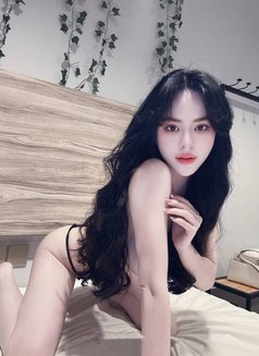 Nhu Y - escort in Singapore Photo 2 of 7