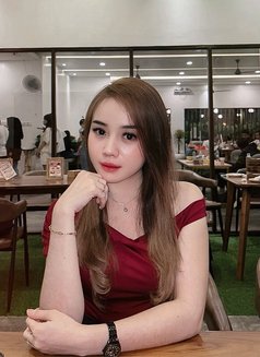 Nia - puta in Jakarta Photo 1 of 4