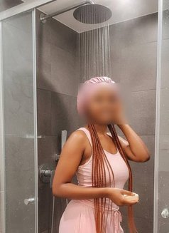 NIA, REAL PLEASURE OF AFRICAN SEX - puta in New Delhi Photo 2 of 5