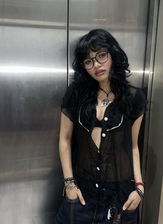Nia - escort in Amman Photo 1 of 4
