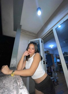 Nia - puta in Manila Photo 1 of 5