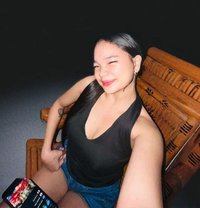 Nia - escort in Manila
