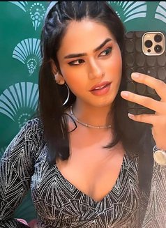 Nia - Transsexual escort in Gurgaon Photo 1 of 2