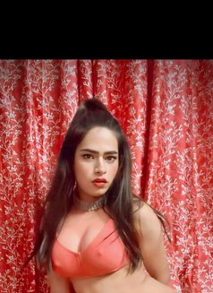 Nia - Transsexual escort in Gurgaon Photo 2 of 2