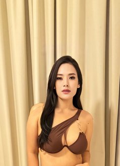 Nia - escort in Dubai Photo 7 of 7