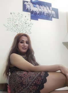 Nia Metally - Transsexual escort in New Delhi Photo 2 of 9