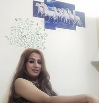 Nia Metally - Transsexual escort in New Delhi Photo 2 of 9