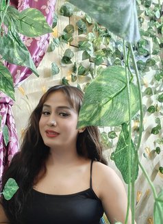 Nia percy - Transsexual escort in New Delhi Photo 27 of 28