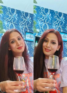 Nia percy - Transsexual escort in New Delhi Photo 26 of 26