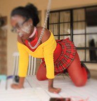 Nia Petite - puta in Nairobi