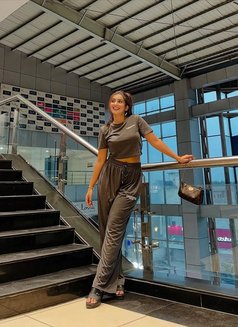 Nia Sharma - puta in Ajmān Photo 1 of 5