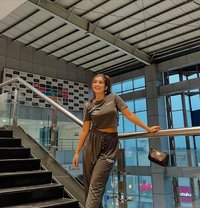 Nia Sharma - puta in Ajmān Photo 1 of 5