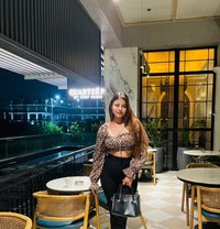 Nia Sharma - puta in Sharjah