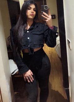 Niaa Independent - Acompañantes transexual in New Delhi Photo 1 of 5