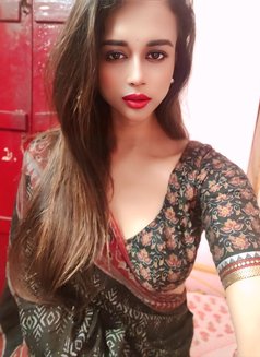 Niaa - Transsexual escort in Kolkata Photo 1 of 5