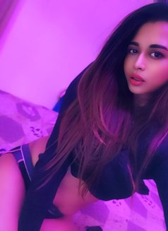 Niaa - Transsexual escort in Kolkata Photo 5 of 5