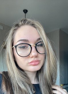 Niamh - escort in Waterford Photo 1 of 7