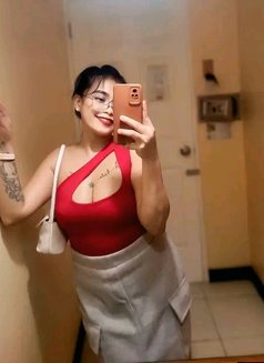Nica - escort in Manila Photo 2 of 3