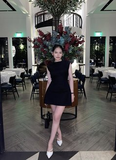 Mira - puta in Bangkok Photo 6 of 8