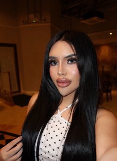 NicaCarolinaBesfOral juiciest influencer - Transsexual escort in Manila Photo 15 of 16