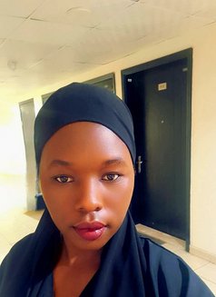 Nicah - escort in Dubai Photo 1 of 3