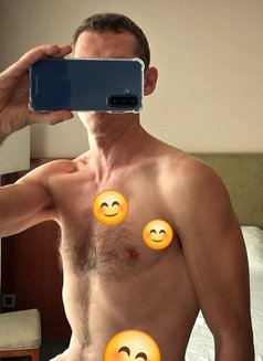 Nice Guy - Male escort in Taichung Photo 2 of 2