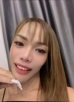 Nice Top&Both - Transsexual escort in Bangkok Photo 5 of 12