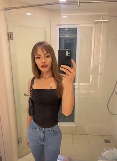 Nice Top&Both - Transsexual escort in Bangkok Photo 8 of 12